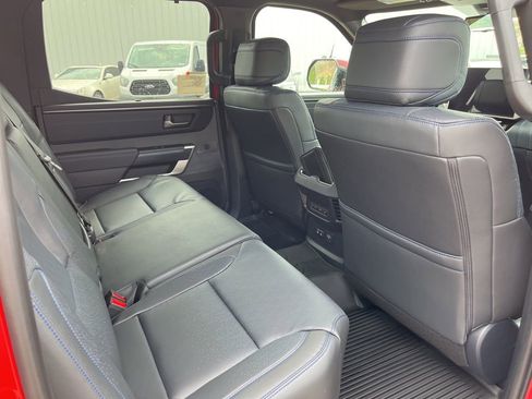 New 2026 Toyota Tundra Platinum w/ TRD Off-Road Package AWD/4WD image 19