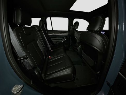 New 2026 Jeep Grand Cherokee Limited AWD/4WD image 31
