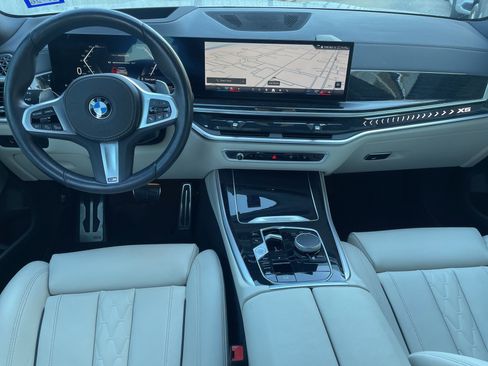 Certified 2024 BMW X5 xDrive40i w/ M Sport Package image 11