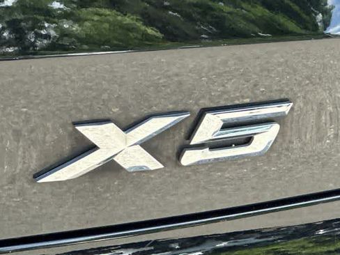 Used 2019 BMW X5 xDrive40i w/ Premium Package 2 AWD/4WD image 28