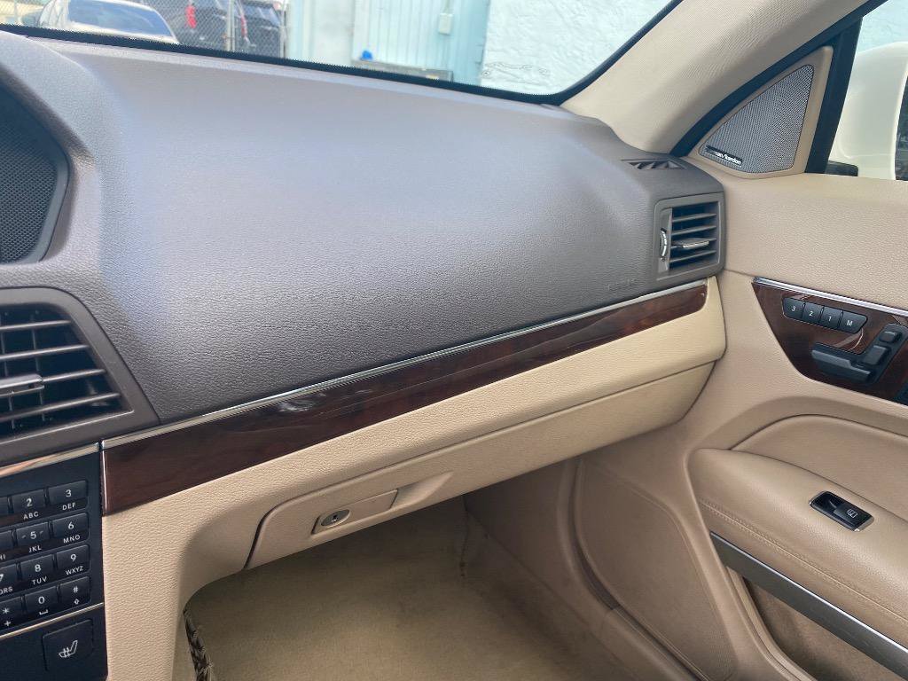 Used 2010 Mercedes-Benz E 350 Coupe image 29
