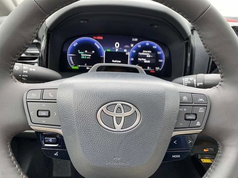 New 2026 Toyota Camry XLE image 13