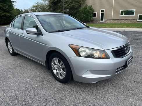 Used 2010 Honda Accord LX-P image 21