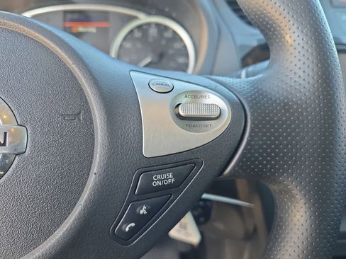 Used 2019 Nissan Sentra S image 23