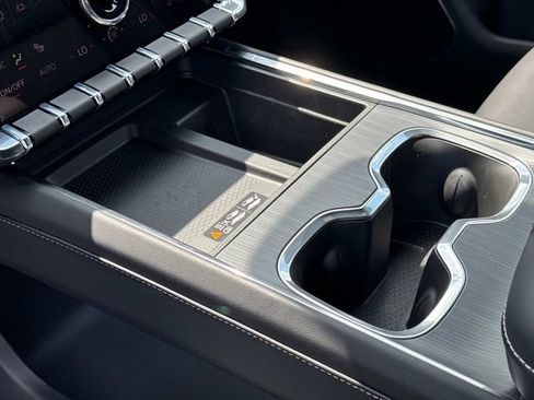 New 2026 GMC Acadia Elevation w/ Elevation Premium Package FWD image 33