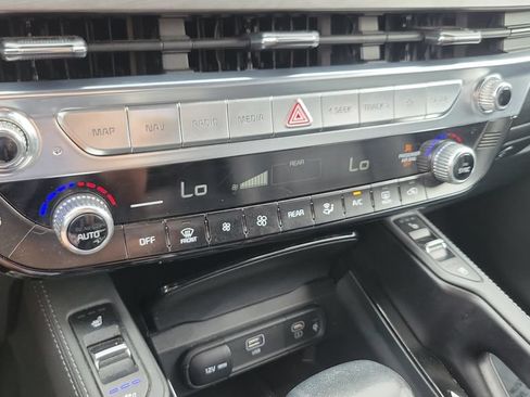 Used 2024 Kia Telluride SX X-Line AWD/4WD image 19