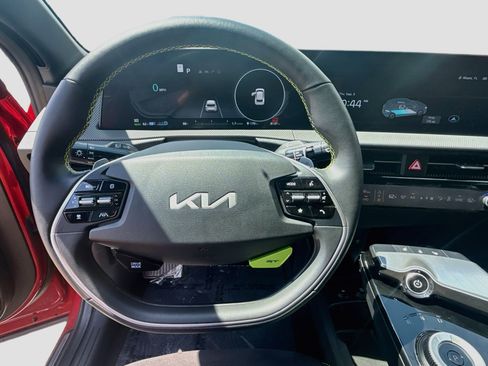 Used 2023 Kia EV6 GT AWD/4WD image 10