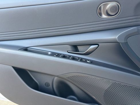 New 2026 Hyundai Elantra Sport FWD image 11