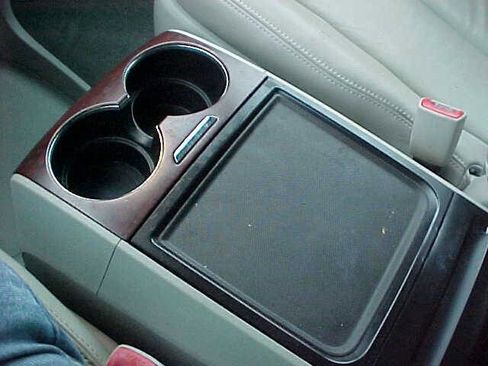 Used 2012 Toyota Sienna XLE image 23