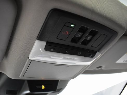 Certified 2025 Nissan Rogue SL w/ Tech Package image 29