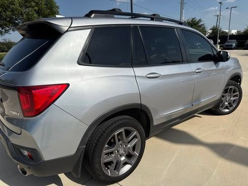 Used 2023 Honda Passport EX-L image 4