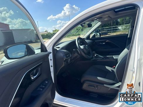 Certified 2025 Acura ADX AWD image 9
