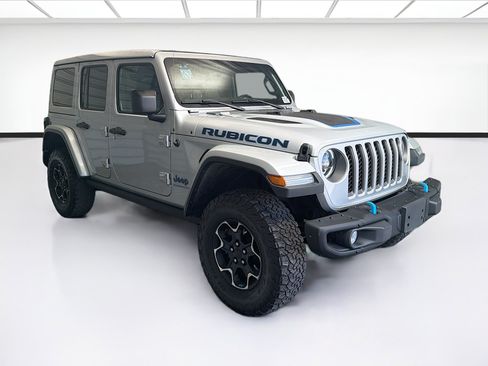 Used 2023 Jeep Wrangler Unlimited Rubicon 4xe w/ Steel Bumper Group AWD/4WD image 3