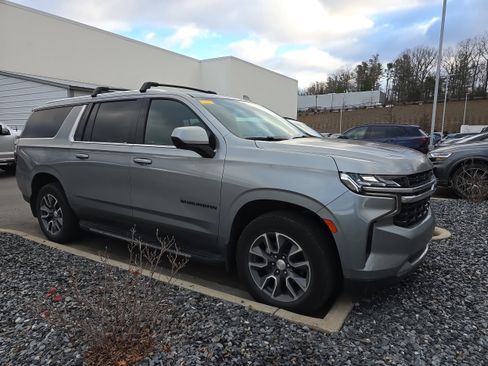 Used 2023 Chevrolet Suburban LS w/ Driver Alert Package image 1