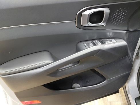 Used 2026 Kia Sorento EX image 42