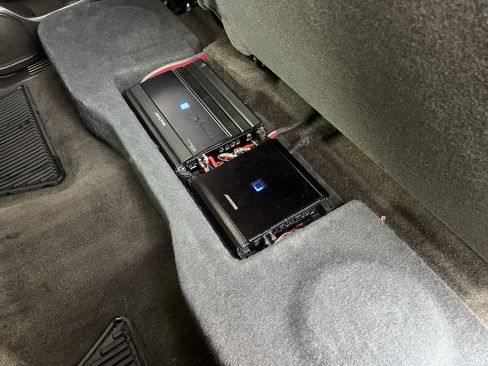 Used 2018 Chevrolet Silverado 1500 LT w/ All Star Edition image 37