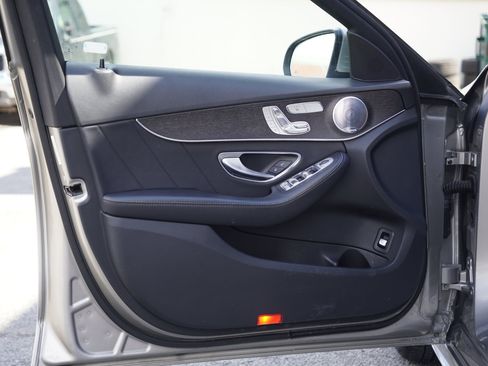 Used 2020 Mercedes-Benz C 300 4MATIC Sedan image 13