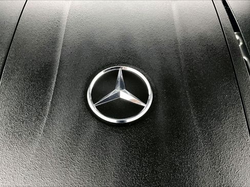 Used 2026 Mercedes-Benz GLC 300 4MATIC image 30