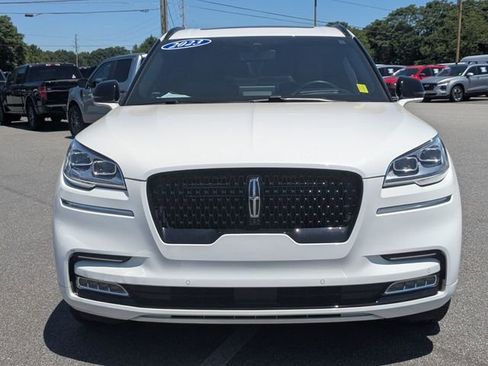 Used 2023 Lincoln Aviator Reserve w/ Equipment Group 201A RWD image 8