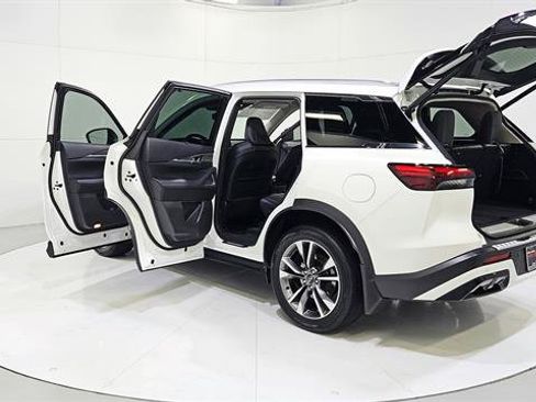 Used 2023 INFINITI QX60 Luxe w/ Vision Package AWD/4WD image 31