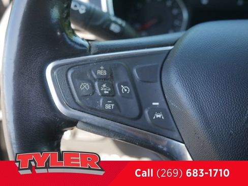 Used 2020 Chevrolet Equinox LT AWD/4WD image 23