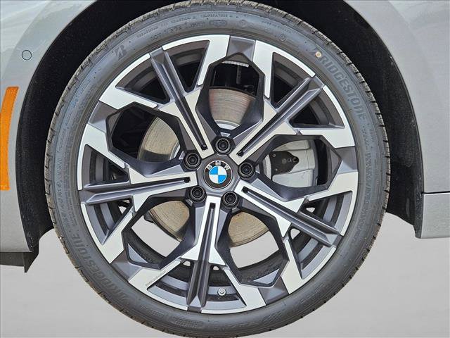 New 2026 BMW 230i xDrive Coupe w/ Convenience Package AWD/4WD image 16