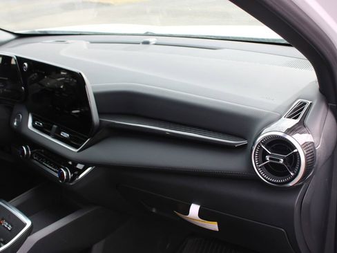 New 2026 Chevrolet Equinox LT image 29