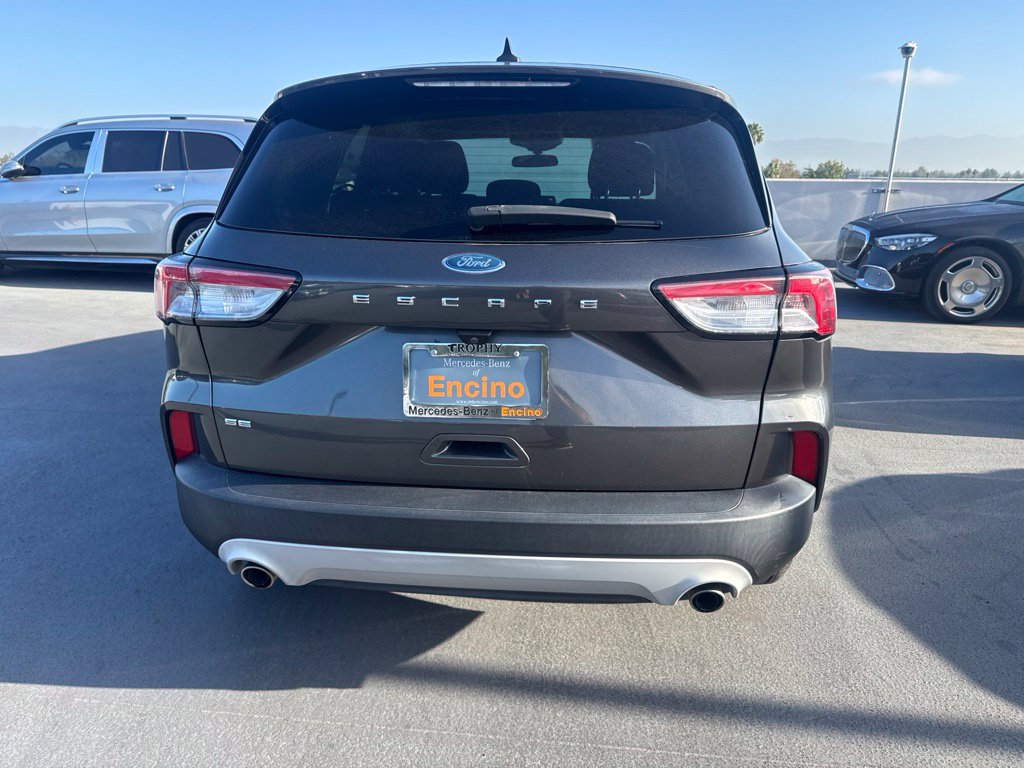 Used 2020 Ford Escape SE FWD image 6