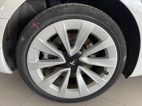Used 2022 Tesla Model 3 image 12