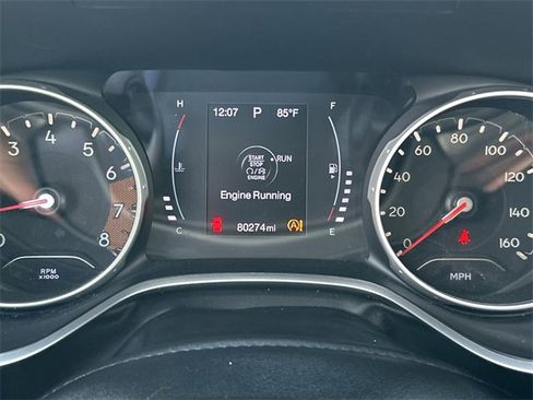 Used 2018 Jeep Compass Latitude w/ Cold Weather Group image 21