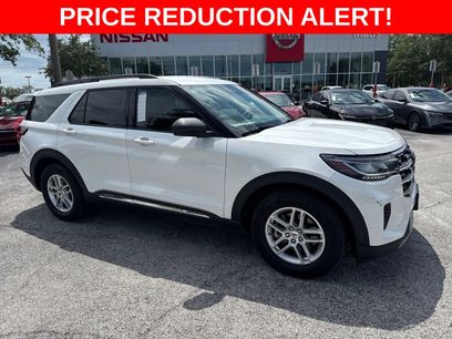 Used 2025 Ford Explorer Active