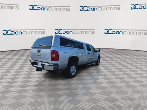 Used 2014 Chevrolet Silverado 2500 LT w/ Interior Plus Package AWD/4WD image 8
