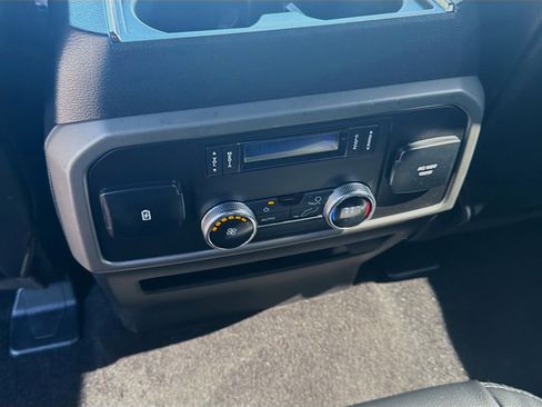 Used 2019 Ford Expedition XLT w/ Equipment Group 202A image 22