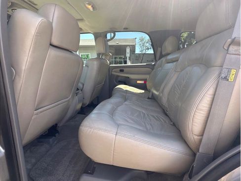 Used 2002 Chevrolet Tahoe LT AWD/4WD image 13