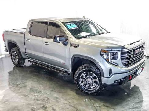 Certified 2024 GMC Sierra 1500 AT4 w/ Technology Package AWD/4WD image 6