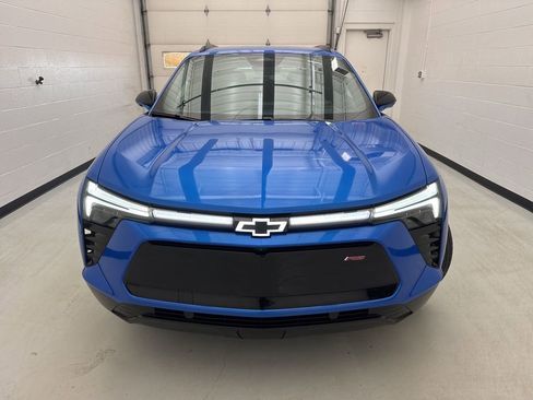 Used 2024 Chevrolet Blazer EV RS AWD/4WD image 2