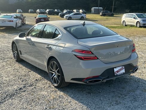 Used 2025 Genesis G70 2.5T RWD image 7