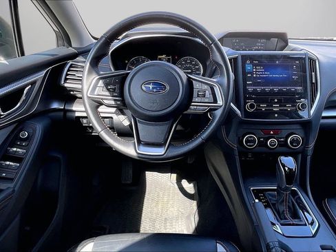 Used 2022 Subaru Crosstrek 2.5i Limited w/ Popular Package #4 image 12