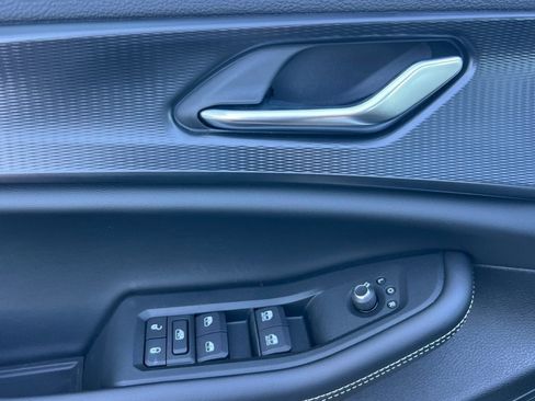 New 2025 Jeep Grand Cherokee L Laredo w/ Trailer Tow Package image 12