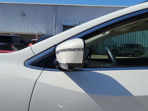 Used 2019 Nissan Murano SV w/ Premium Package image 12