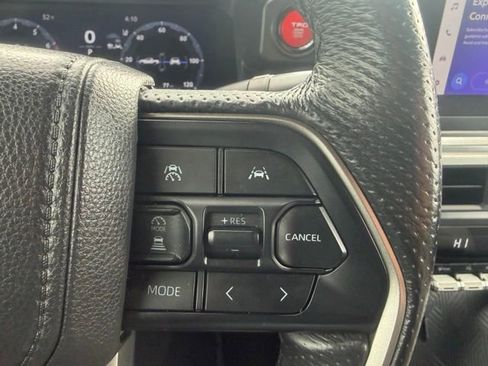 Used 2024 Toyota Tacoma TRD Off-Road AWD/4WD image 15