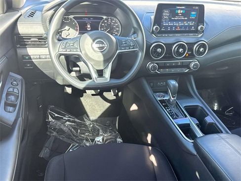 Certified 2024 Nissan Sentra SV image 8