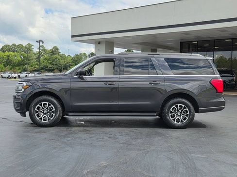 Used 2024 Ford Expedition Max XLT AWD/4WD image 2