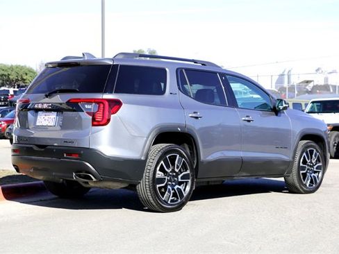 Used 2021 GMC Acadia SLT w/ Elevation Edition image 5