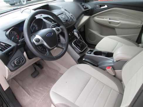 Used 2013 Ford Escape SE FWD image 3