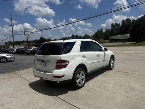 Used 2011 Mercedes-Benz ML 350 2WD image 7
