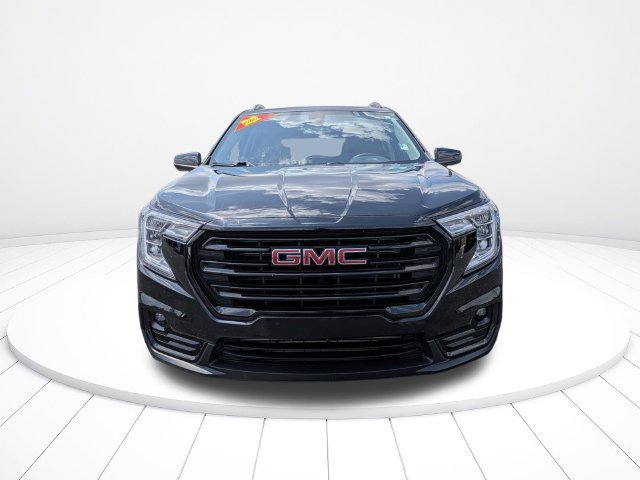 Used 2022 GMC Terrain SLT w/ Infotainment Package II FWD image 9