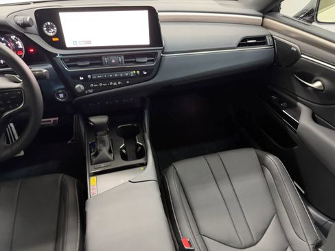 Used 2024 Lexus ES 350 F Sport w/ Accessory Package (Z1) FWD image 33