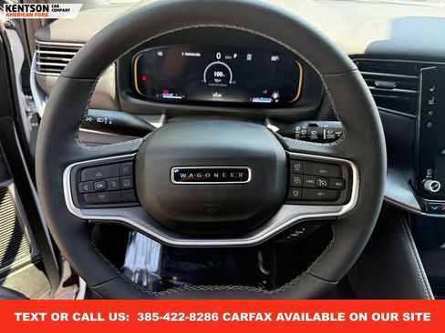 Used 2025 Jeep Wagoneer L Series III image 17