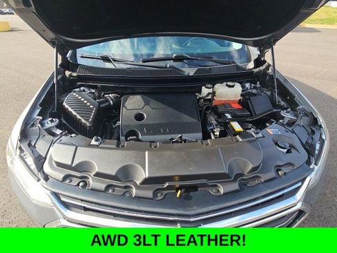 Used 2020 Chevrolet Traverse LT w/ LPO, Floor Liner Package AWD/4WD image 3